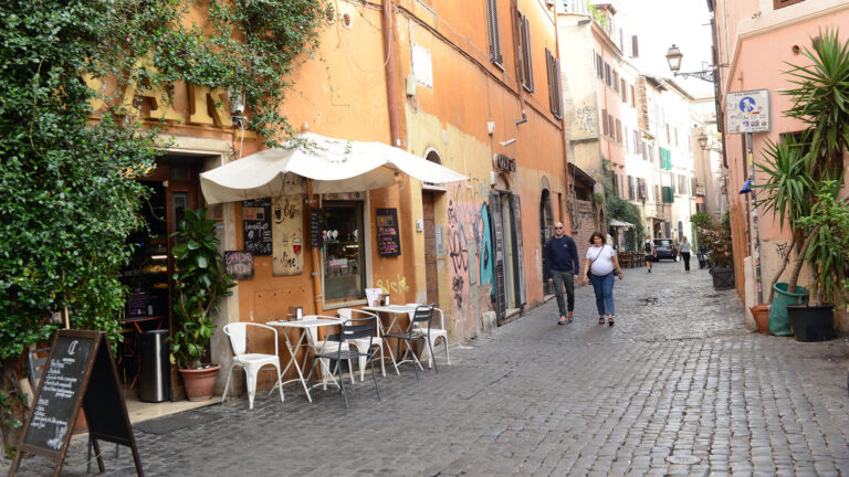 Trastevere Tour Bike Scooter Vespa Tuk Tuk Rome